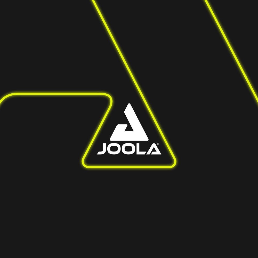 JOOLA Logo in weiß auf schwarzem Hintergrund